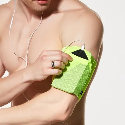 Outdoor Running Arm Bag for Phones Up - Fitness Accessory and Gym Cell Phone Holder